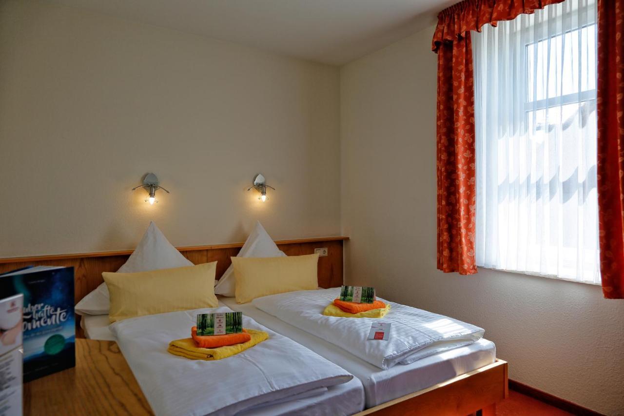 Konsum Gaestehaus Quisisana - Oberhof Oberhof  Buitenkant foto
