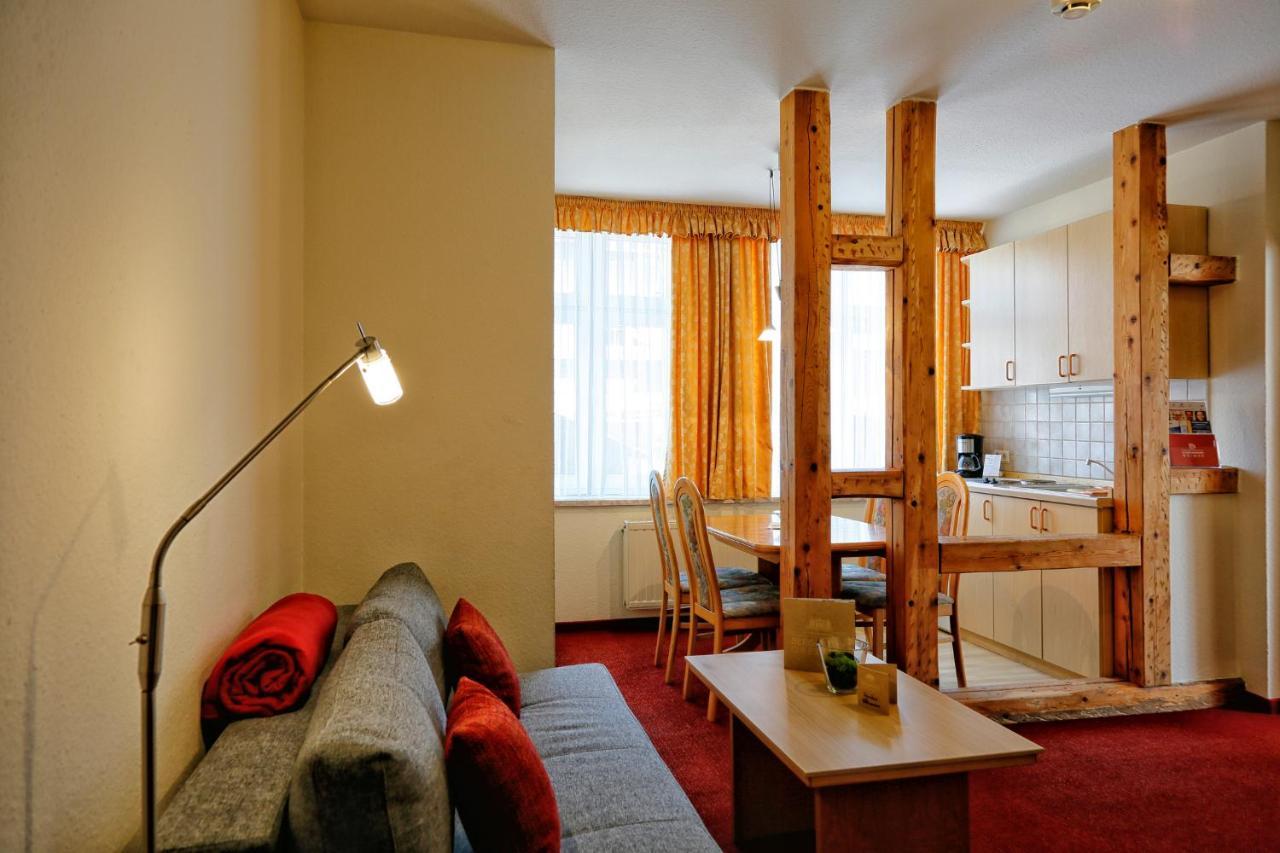 Konsum Gaestehaus Quisisana - Oberhof Oberhof  Buitenkant foto